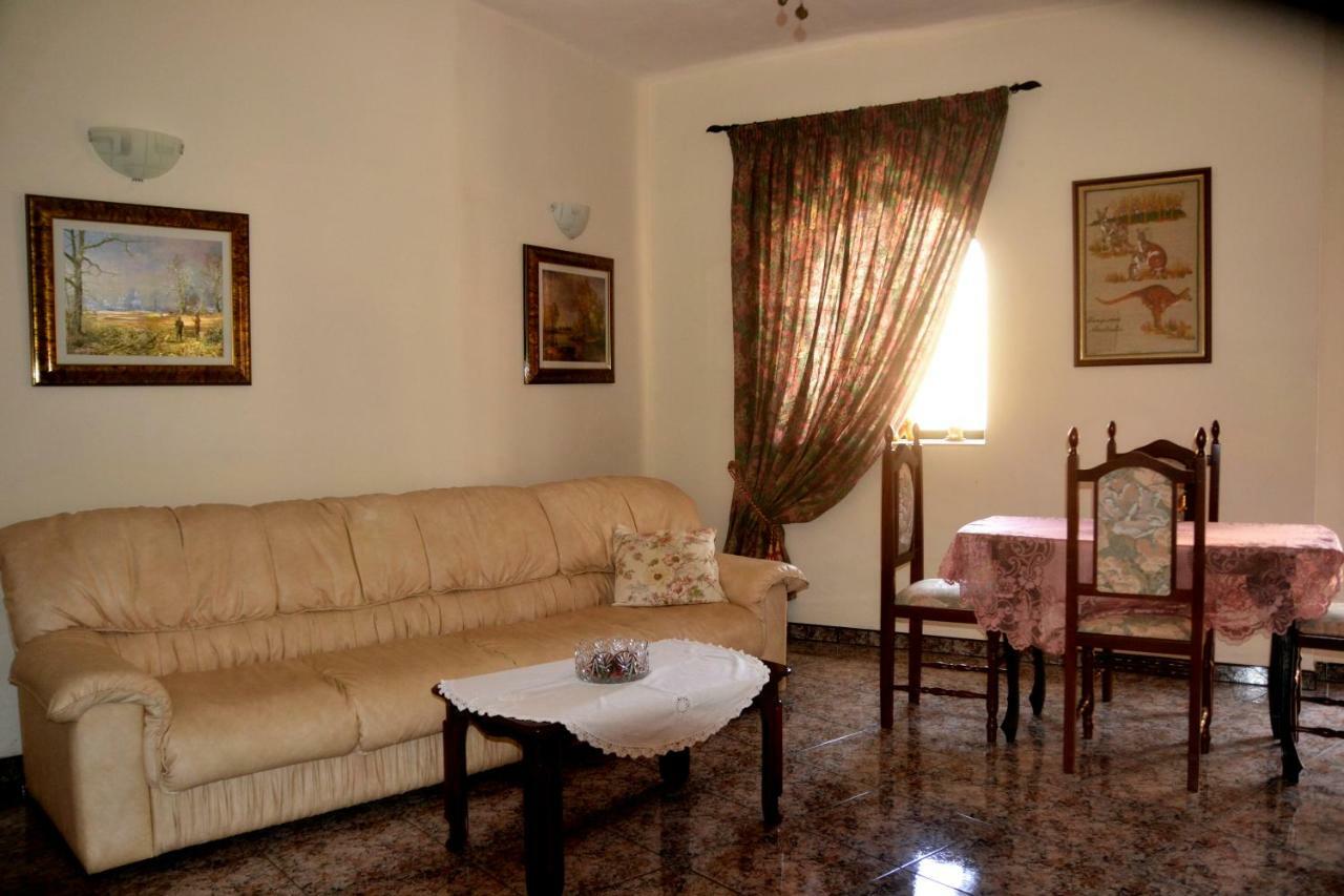 Silia'S Maisonette Marsaskala Exteriér fotografie